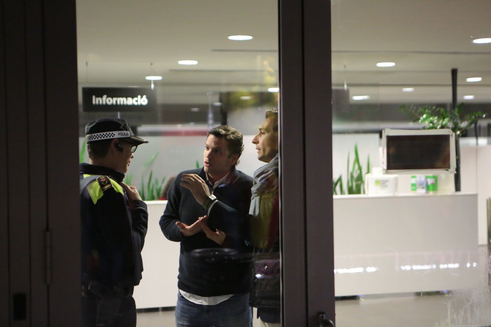 Manifestació espanyolista a Sant Cugat FOTOS: Redacció TOT Sant Cugat