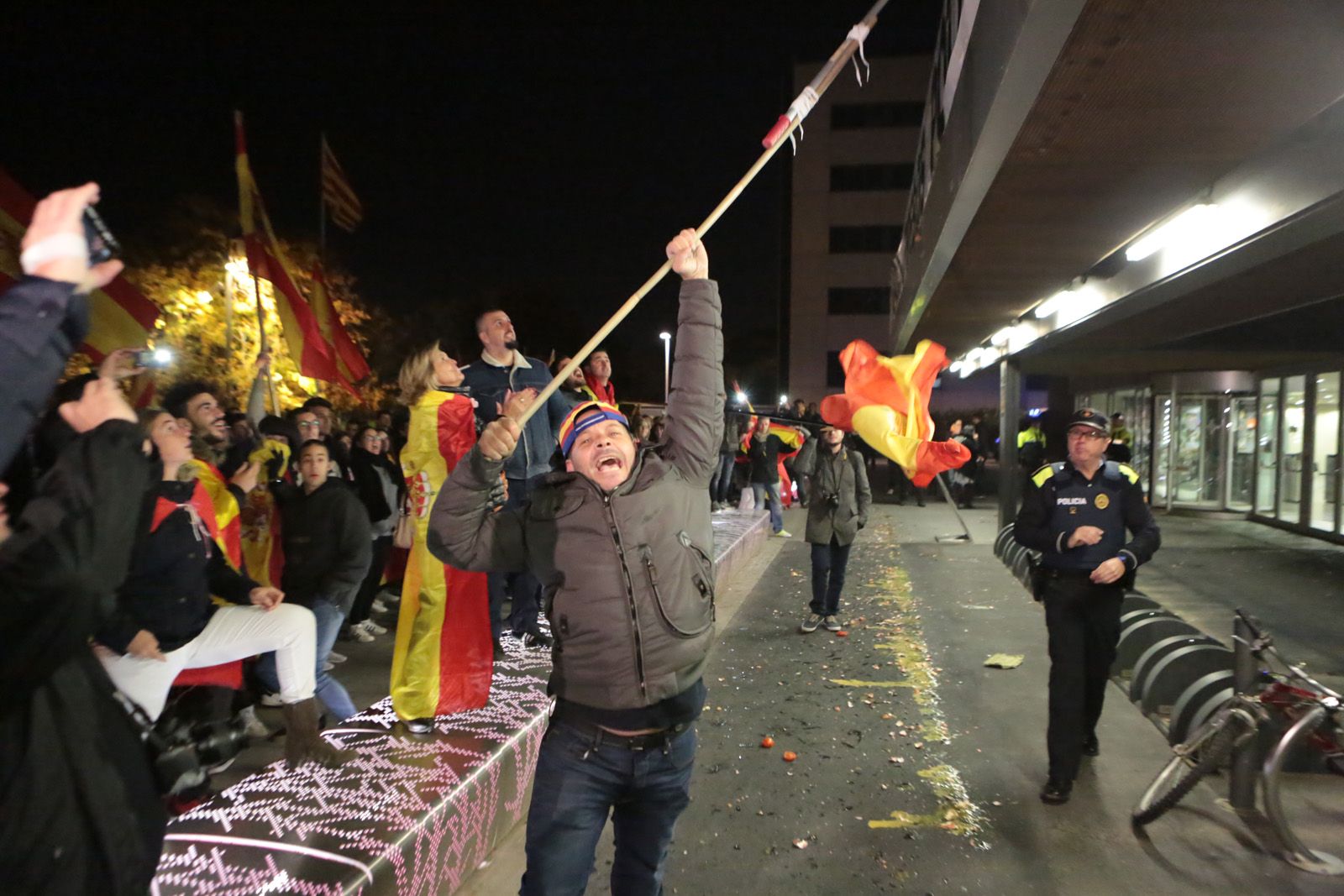 Manifestació espanyolista a Sant Cugat FOTOS: Redacció TOT Sant Cugat