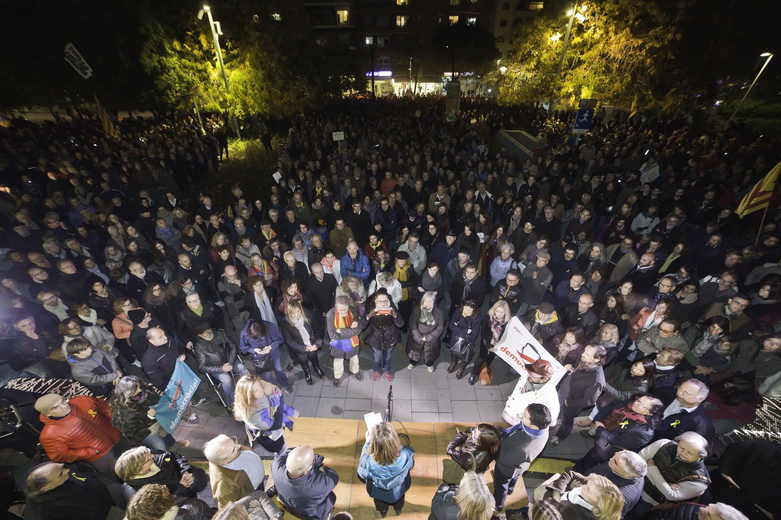 Concentració per la llibertat dels presos polítics a Sant Cugat el 8 de novembre. FOTOS: Artur Ribera