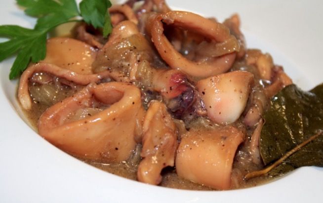 Ho podeu acompanyar amb unes fulles de julivert i d'api. FOTO: Cedida