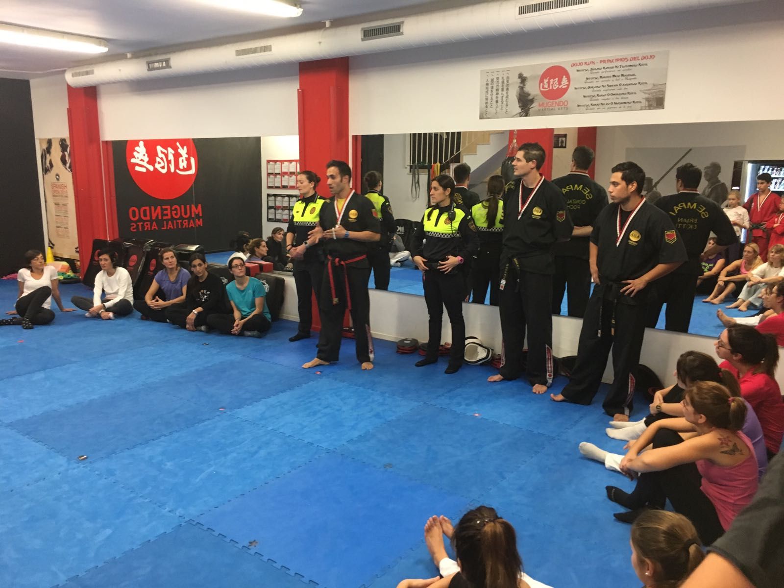 Una edició del seminari gratuït de defensa personal per a dones. FOTO: Cedida