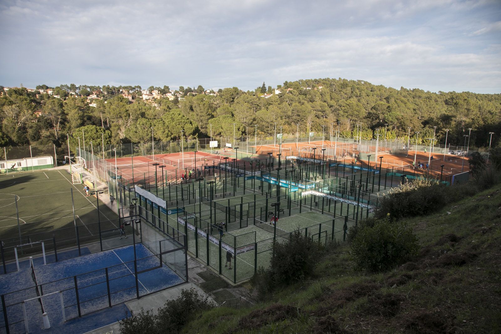 Quadrangular de tenis i pàdel al Club Esportiu Valldoreix. FOTO: Lali Puig