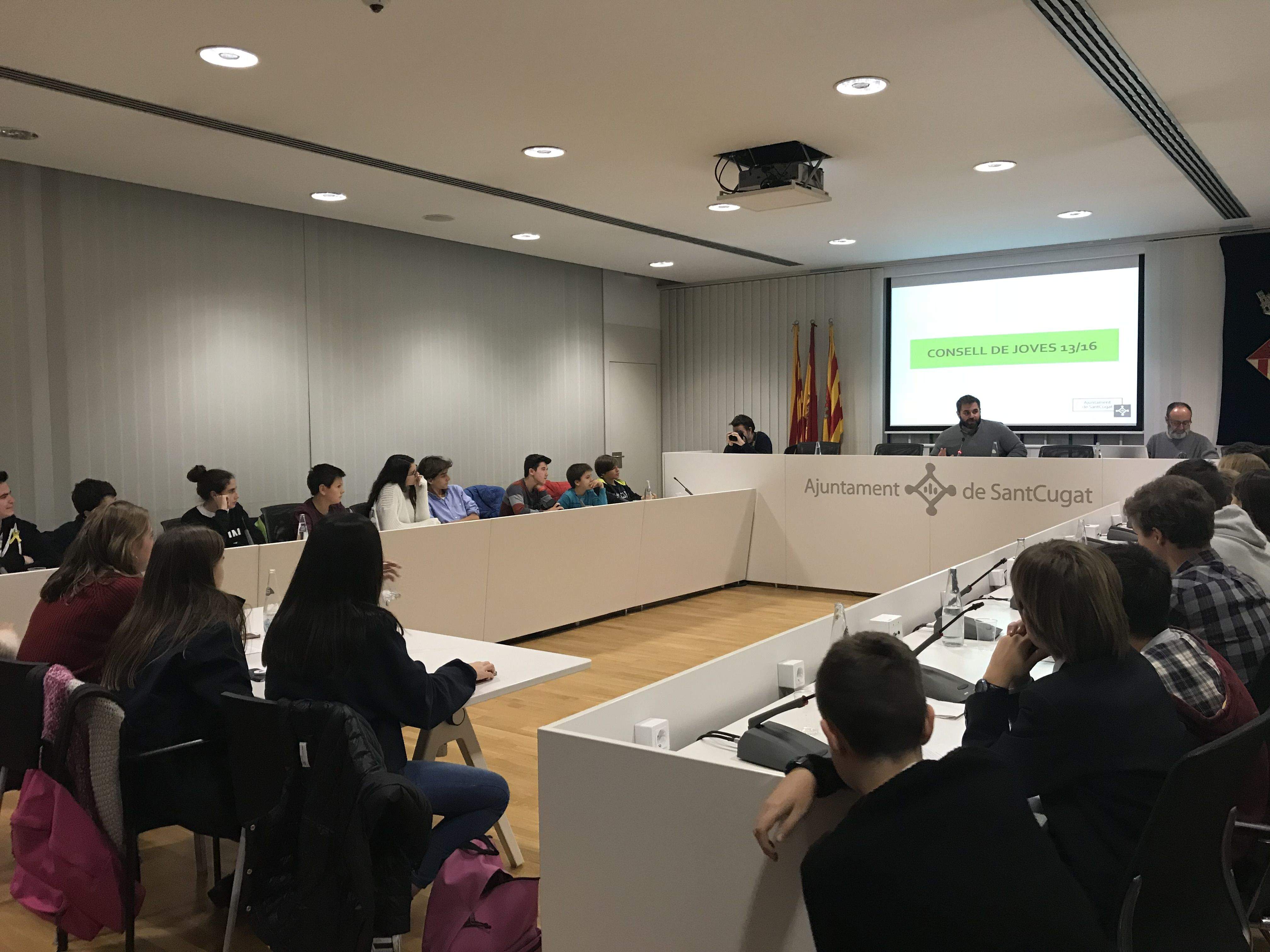 El Consell de Joves s'ha constituït aquest dilluns, 13 de novembre FOTO: Mireia Puente 