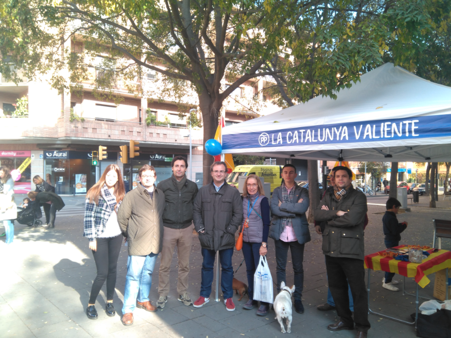 El PP ha sortit al carrer aquest dissabte a Sant Cugat FOTO: TOT Sant Cugat
