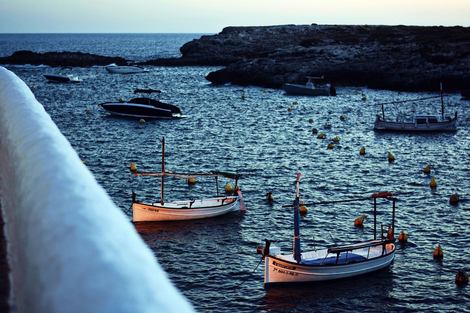 Ana Maria Conesa Grima   Cap mar en calma fa expert a un mariner
