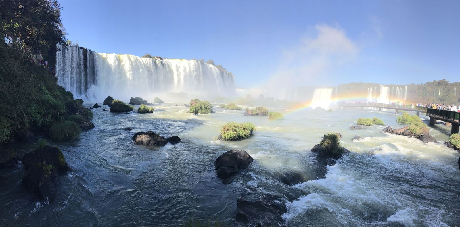 Anna de la Fuente Pietryga   Cataratas do Iguaçu