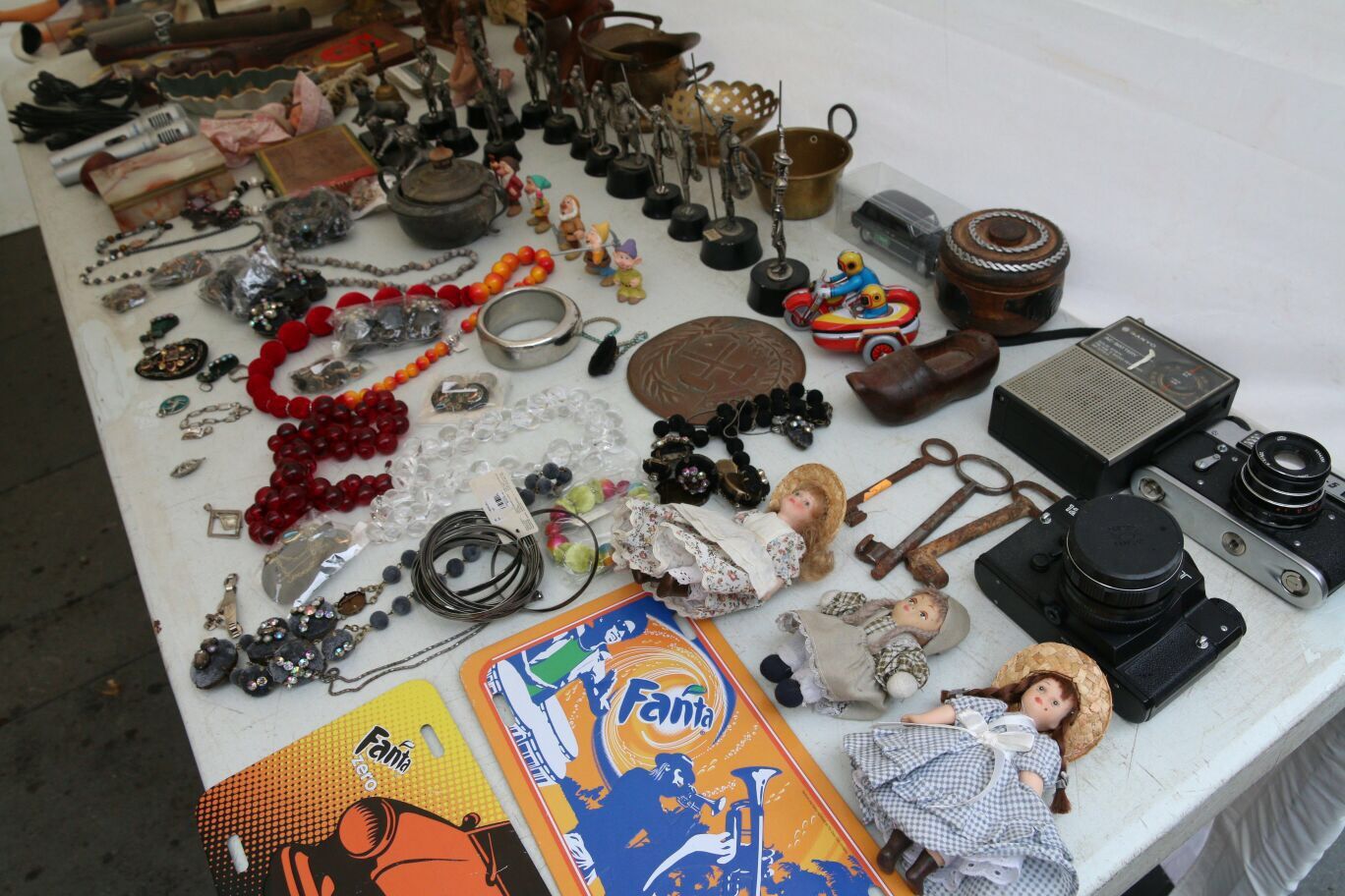 A les parades s'han pogut veure tot tipus d'objectes FOTO: Lali Àlvarez 