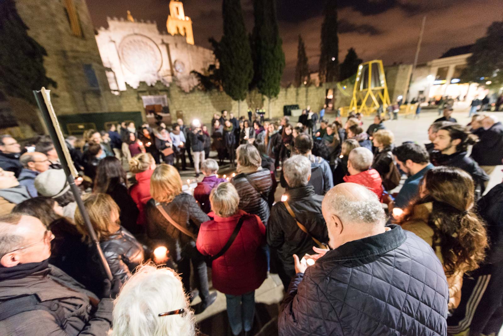 Homenatge dones assassinades Plaça Octavia. Foto: Oscar Bayona 