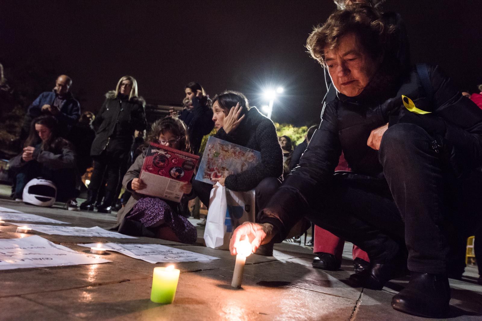 Homenatge dones assassinades Plaça Octavia. Foto: Oscar Bayona 