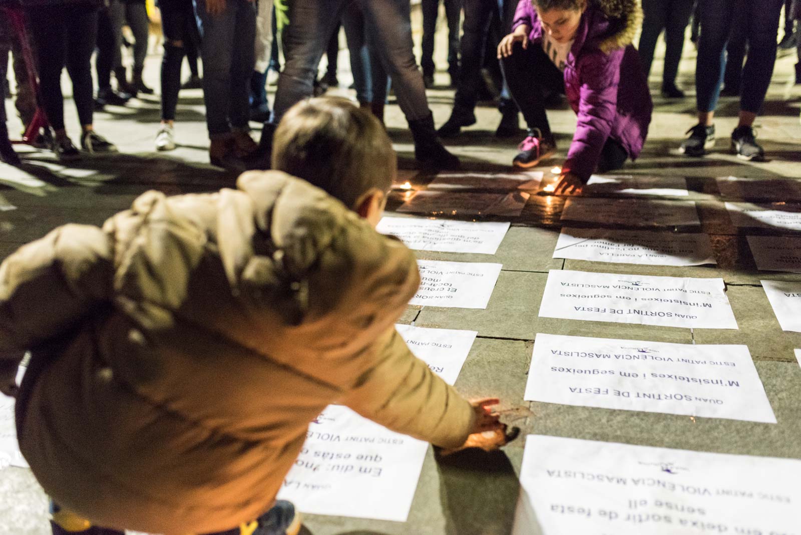 Homenatge dones assassinades Plaça Octavia. Foto: Oscar Bayona 