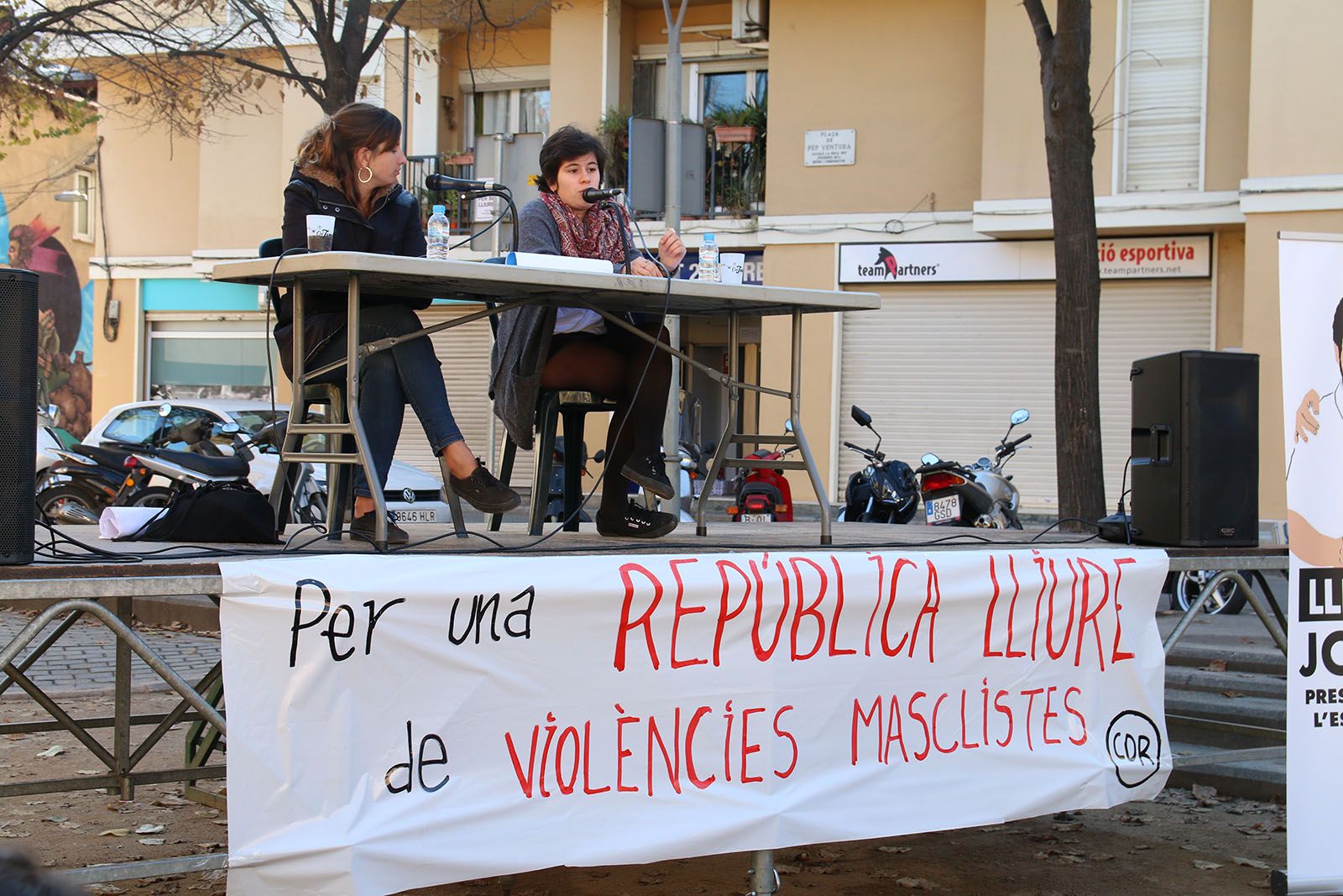Acte per a una República lliure de masclisme, organitzat per al CDR. Foto: Lali Álvarez