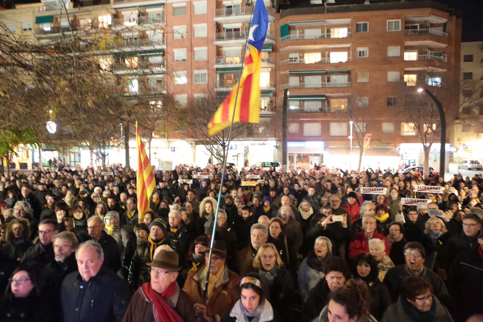 Concentració per la llibertat de tots els presos polítics  FOTOS: Artur Ribera