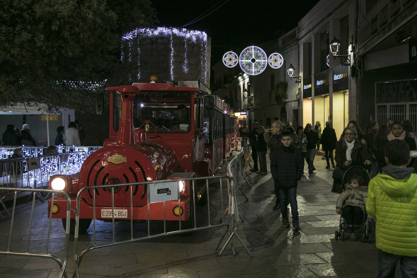 Així es prepara Sant Cugat pel Nadal. FOTO: Lali Puig