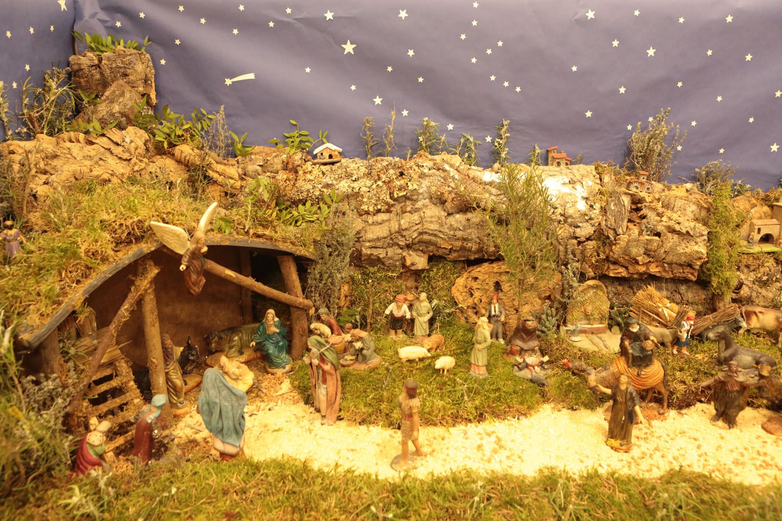 Av. Lluís Companys, 10