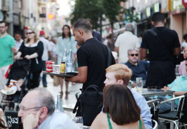 L'atur continua baixant a Sant Cugat FOTO: Lali Puig 