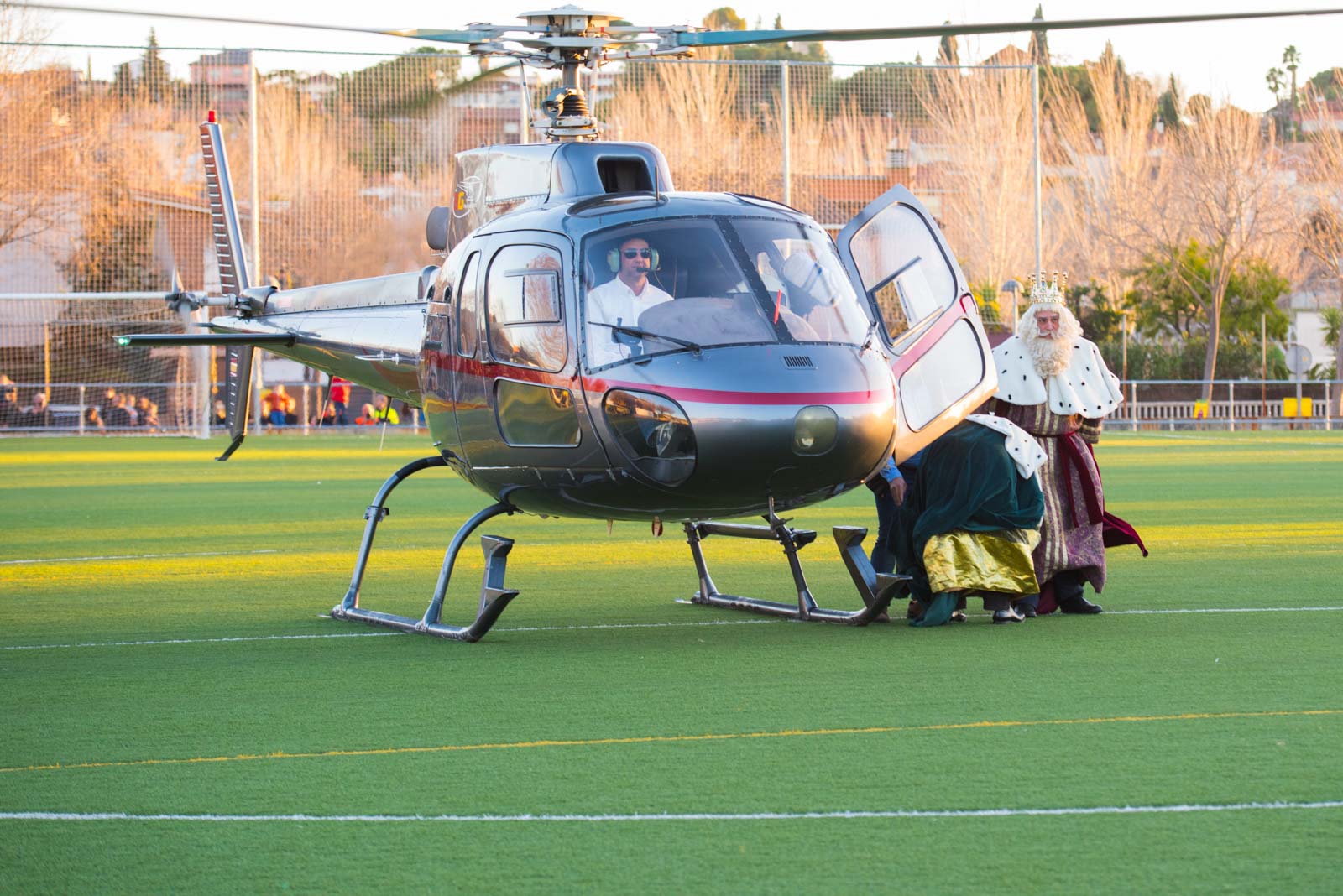 La cavalcada dels Reis d'Orient a Mirasol. FOTO: Oscar Bayona