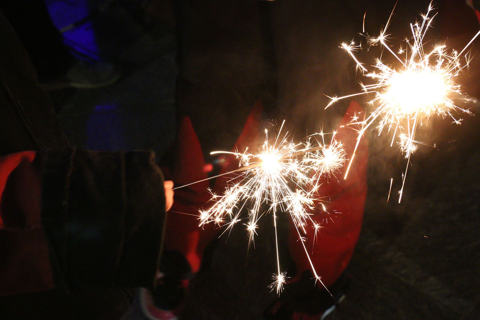 Festa dels foguerons. Cercavila i actuacions de cultura popular. Foto: Lali Álvarez