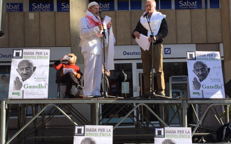 Àlvar Roda i José Maria Perceval durant la lectura dramatitzada FOTO: TOT Sant Cugat