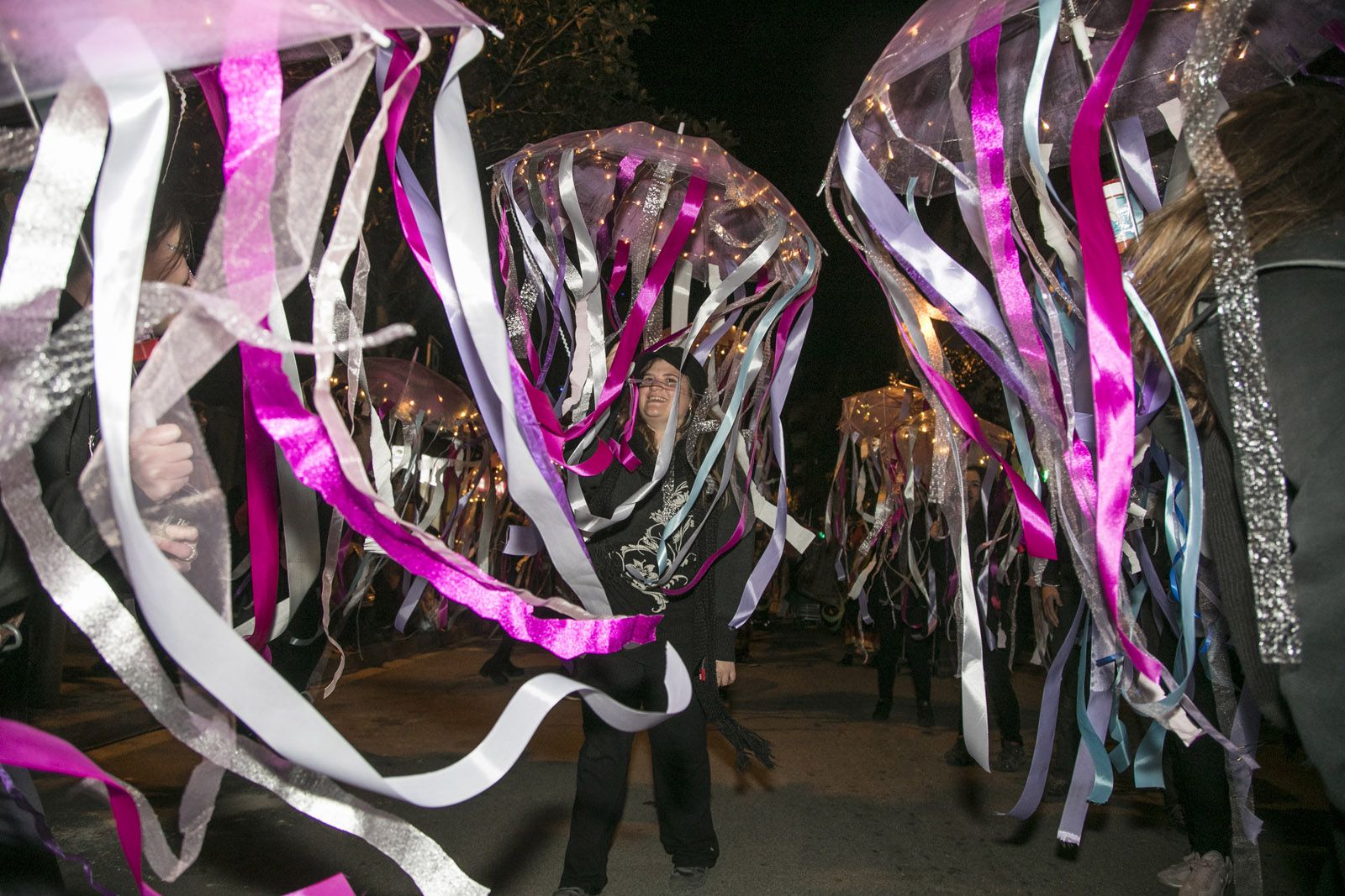 Rua de comparses adultes de Carnaval i entrega de premis a la plaça d’Octavià. FOTO: Lali Puig