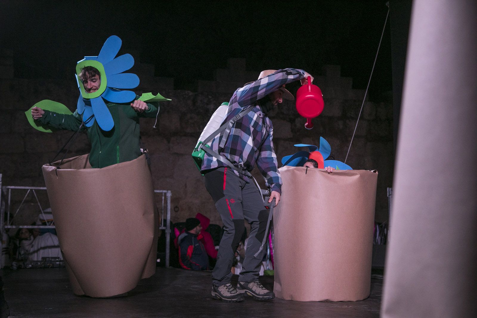 Rua de comparses adultes de Carnaval i entrega de premis a la plaça d’Octavià. FOTO: Lali Puig