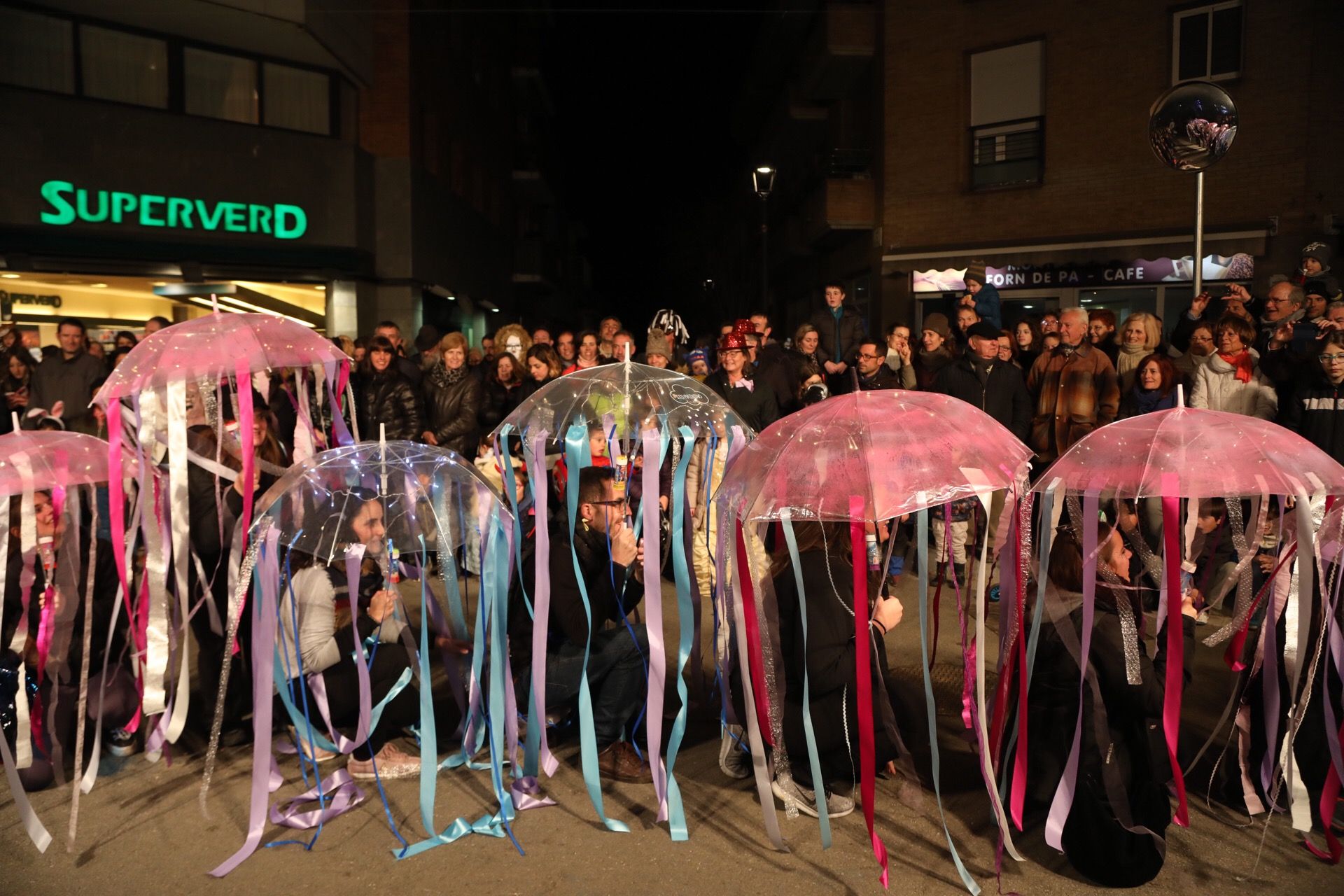 Les disfresses protagonistzen el Carnaval. FOTO: Lali Puig