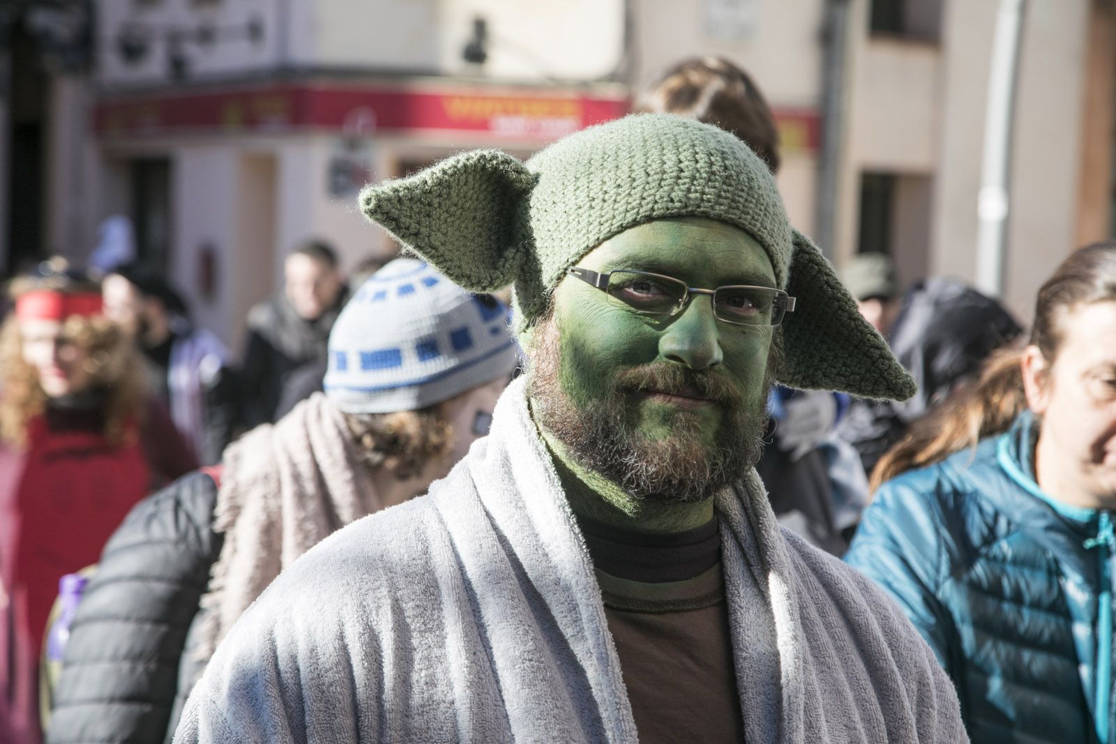 Rua de comparses infantils. FOTO: Lali Puig