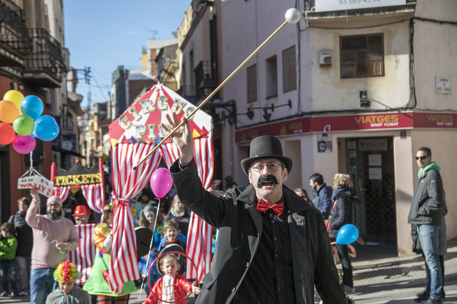 Rua de comparses infantils. FOTO: Lali Puig