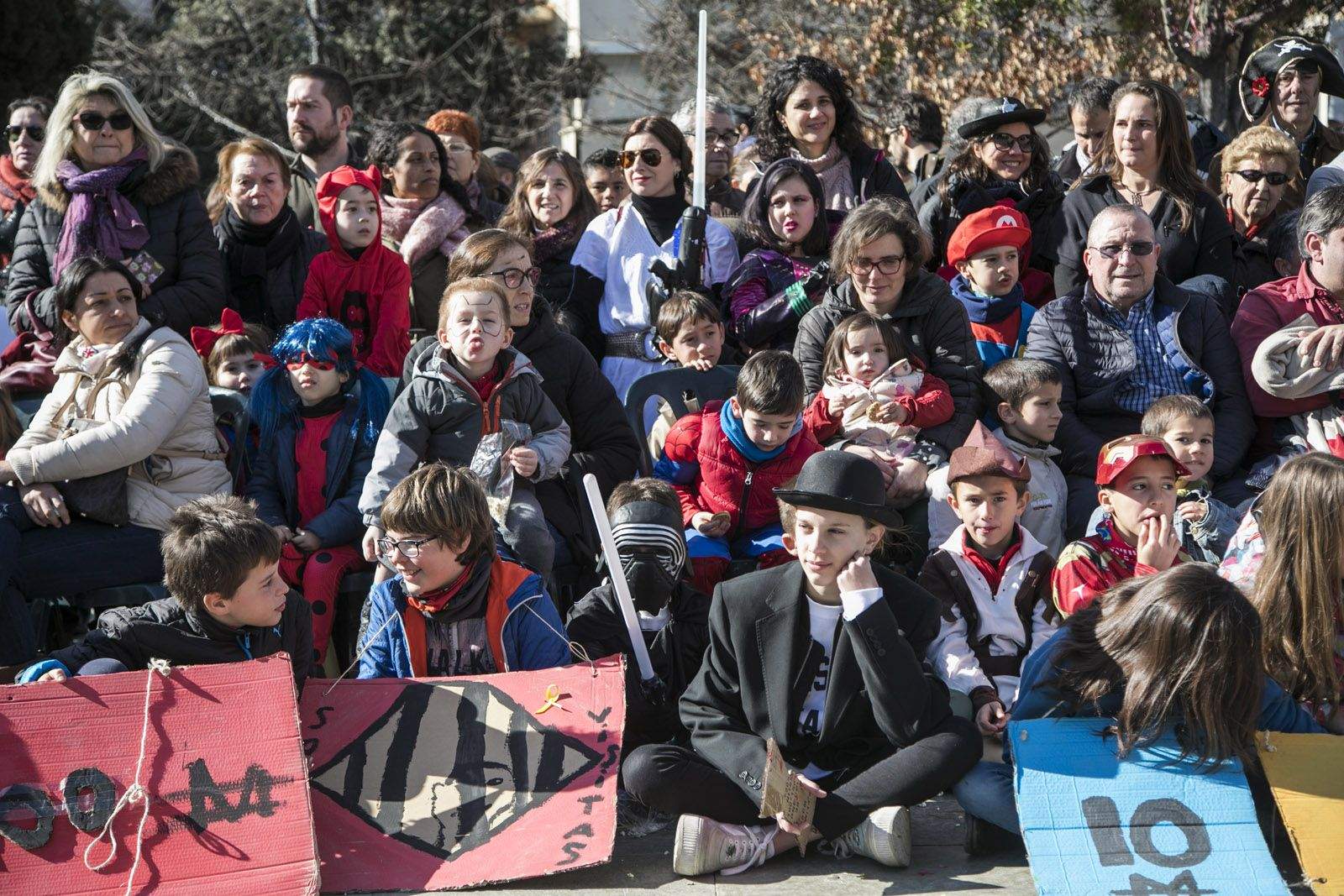 Rua de comparses infantils. FOTO: Lali Puig