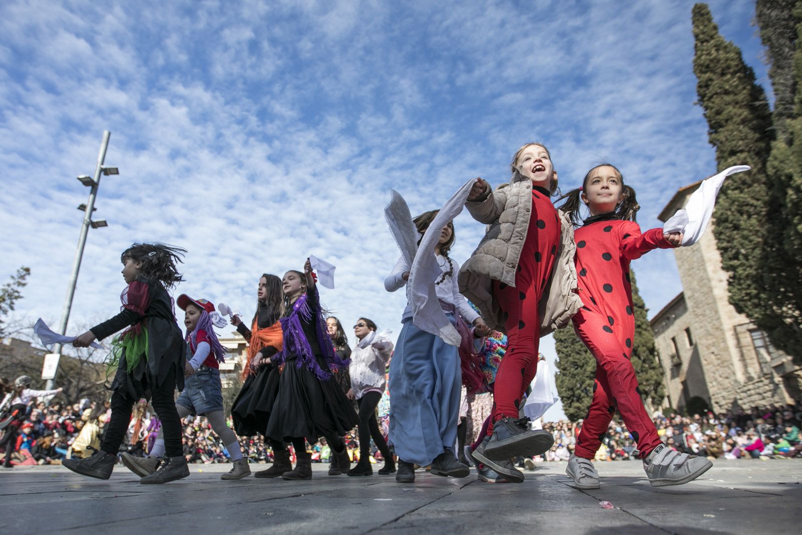 Ball de Gitanetes i Ball de Giovenetes a la plaça d’Octavià. FOTO: Lali Puig
