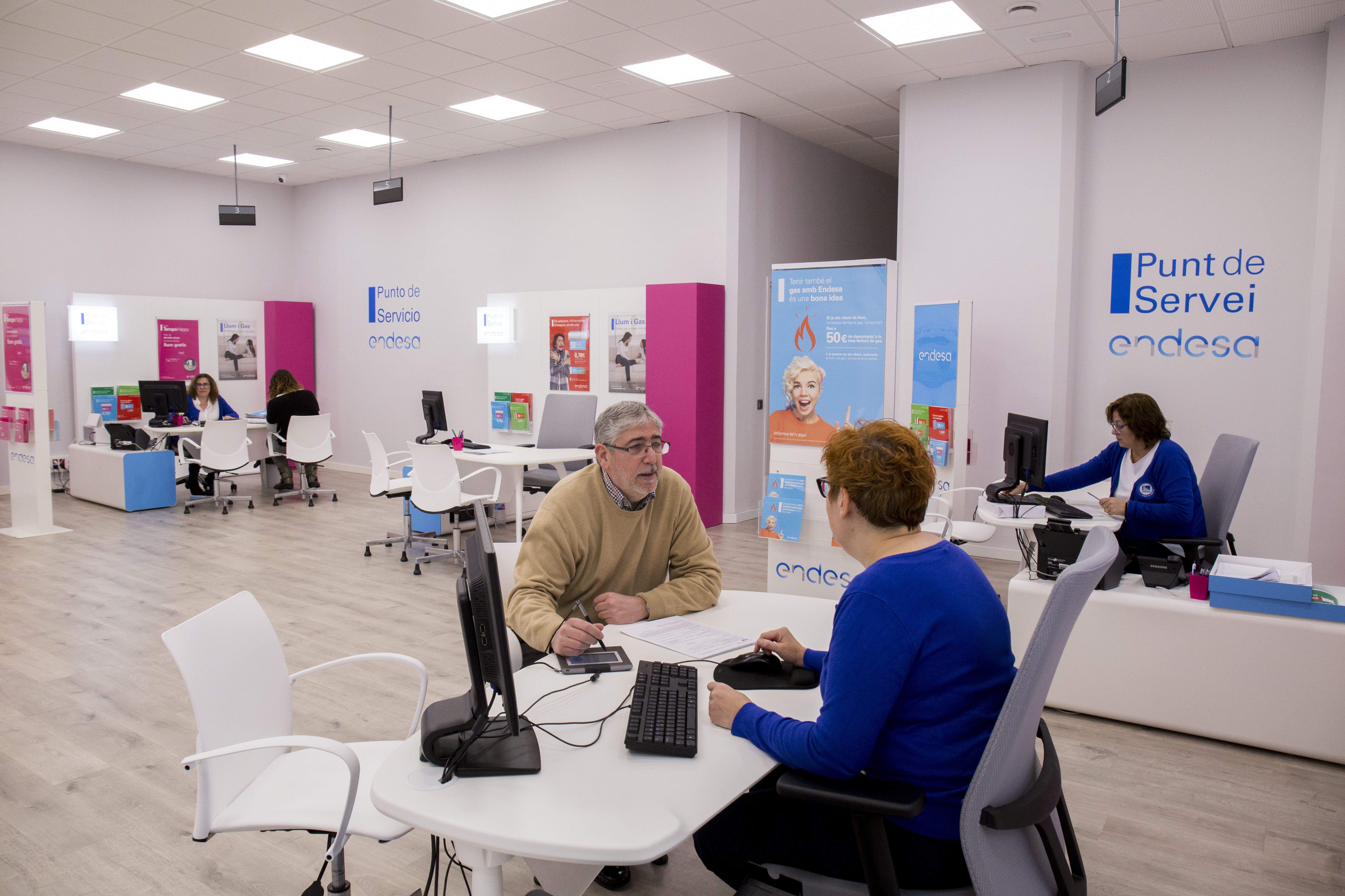 Imatge d'un dels punt de servei d'Endesa. FOTO: Cedida