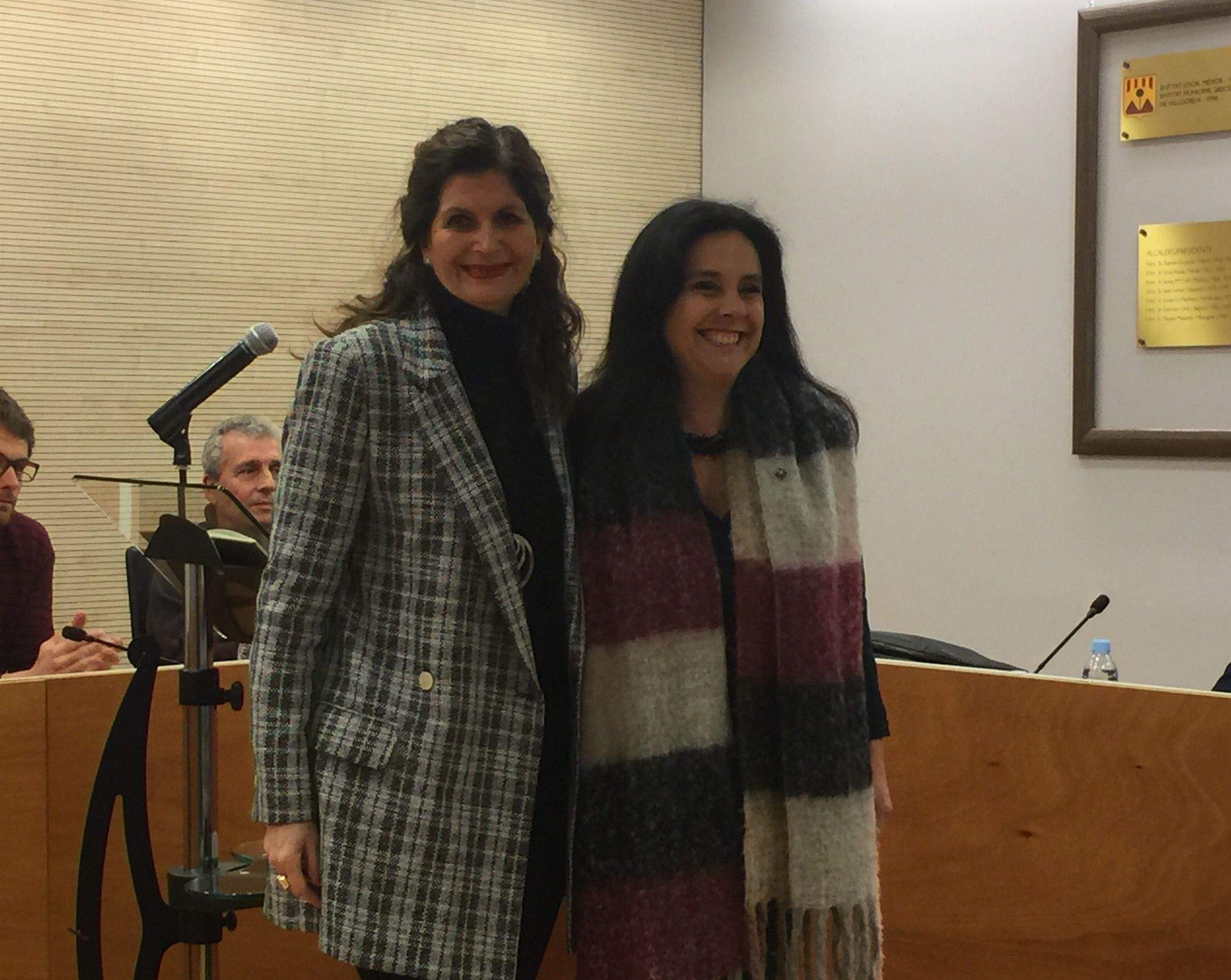 Susana Herrada, presidenta, i Anna Cano, en el moment de la presa de possessió. FOTO: TOT Sant Cugat