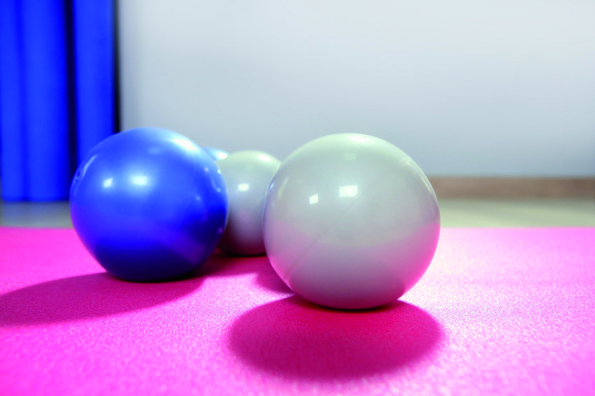 Cal ressaltar que la pràctica de pilates amb el vostre nadó estarà condicionada depenent de l’edat del nadó, i del seu estat d’ànim