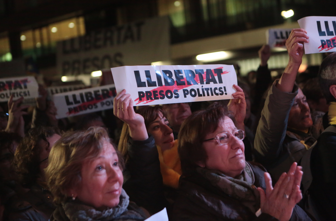 Manifestació a Sant Cugat en suport als presos polítics FOTO: Artur Ribera