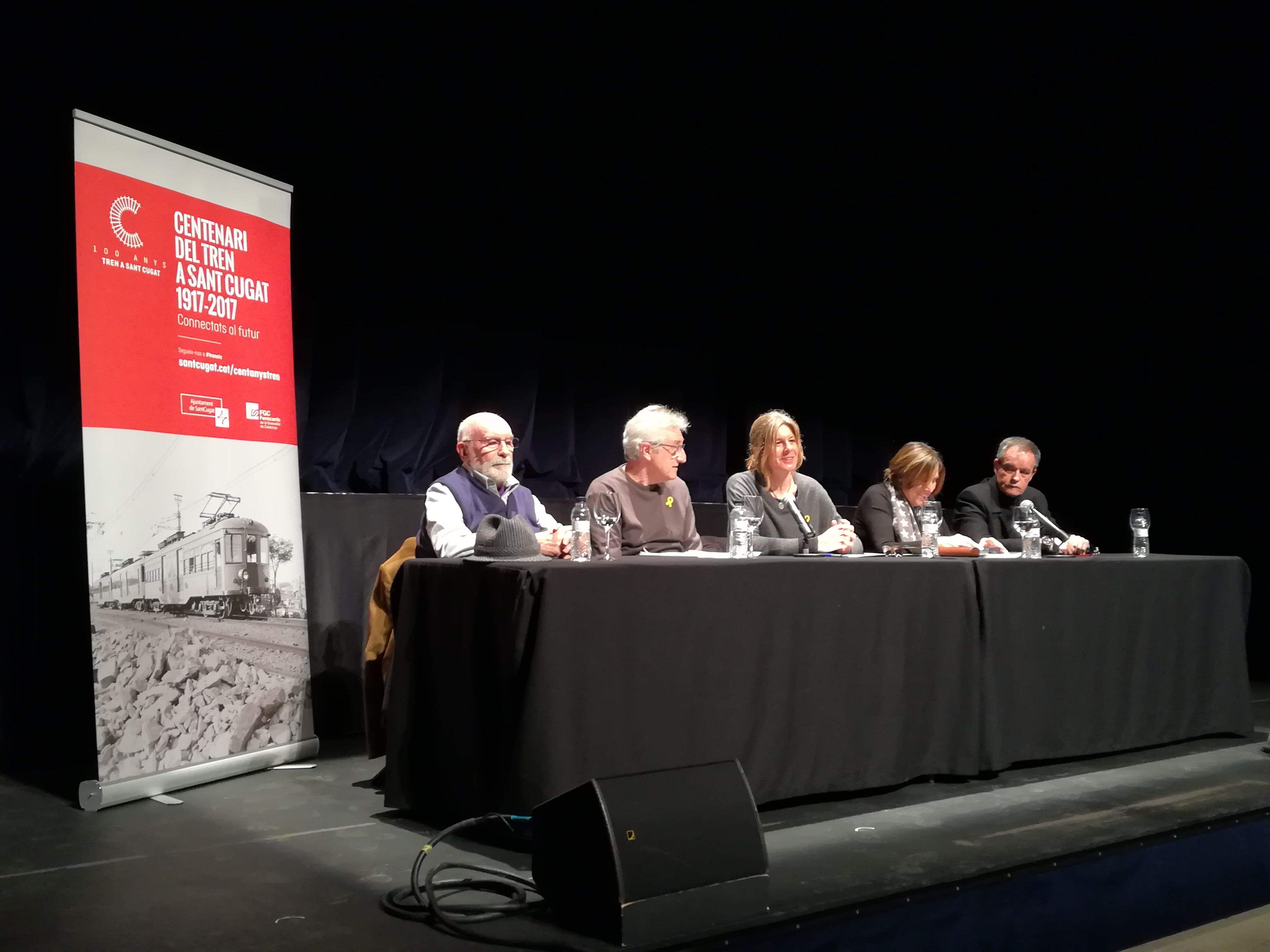 'La vida en un tren' es presentava a l'escenari on es representarà, al Teatre-Auditori.  FOTO: TOT Sant Cugat