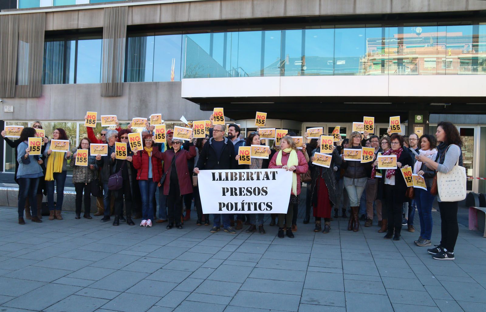 Treballadors de l'Ajuntament de Sant Cugat s'han concentrat contra el 155 FOTO: Lali Álvarez