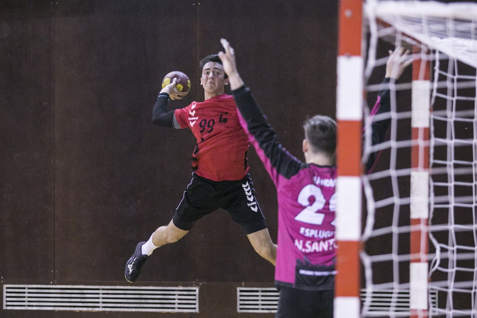 Amb 9 gols, Oriol Vaz ha estat el màxim golejador del partit. FOTO: Lali Puig