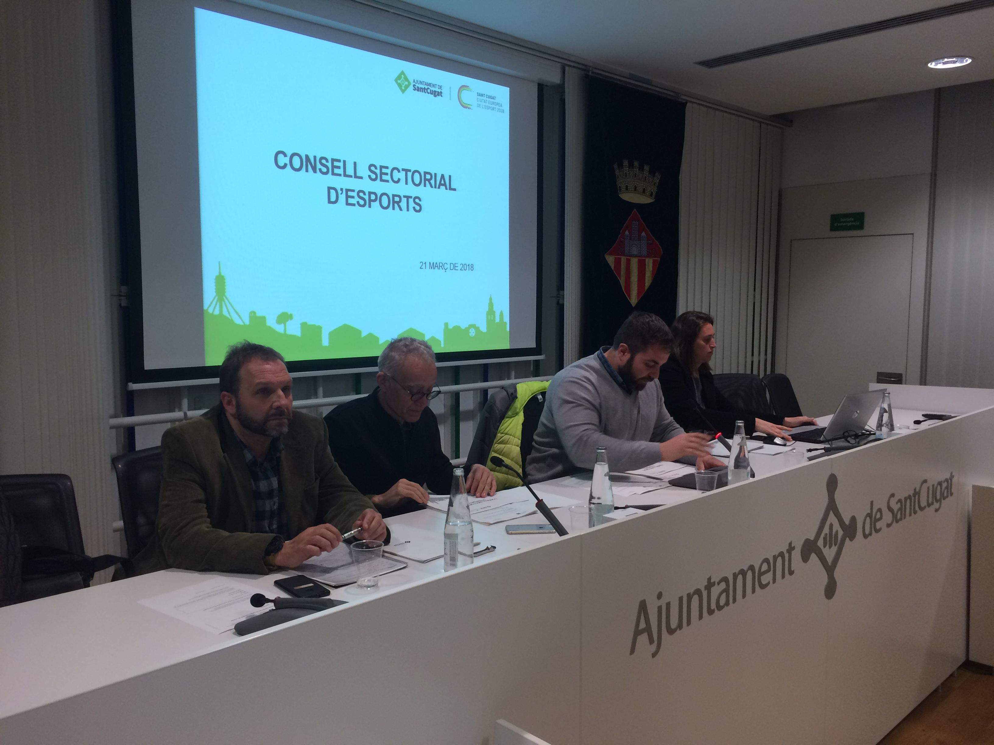 Xavi Codina, Manel González, Eloi Rovira i Marisa Santamaria, en el Consell Sectorial d'Esports. FOTO: Àlex López Puig 