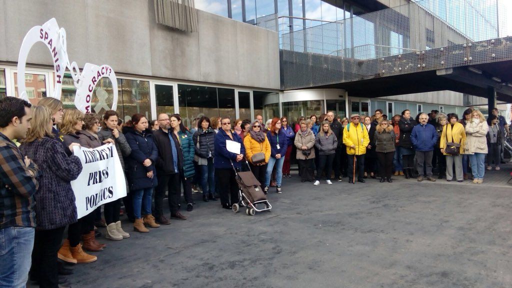 Una part dels treballadors que s'han concentrat FOTO: @adic_scv