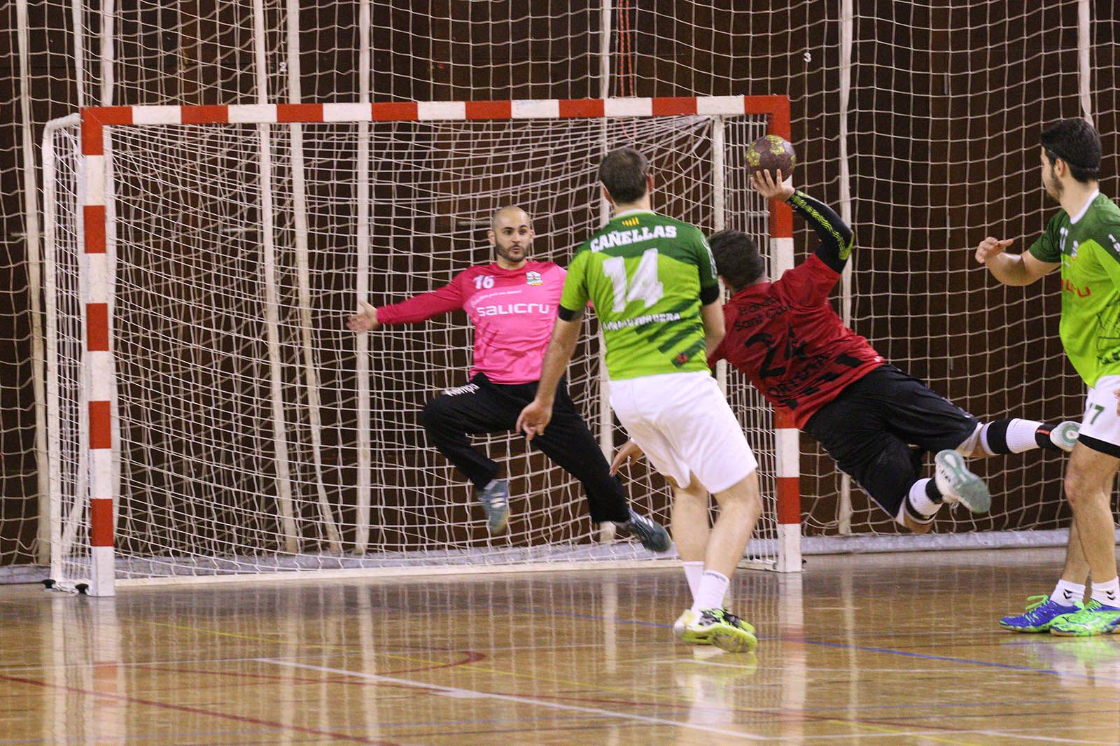 Lliga d'Handbol: CH Sant Cugat-H. Palautordera. Foto: Lali Álvarez