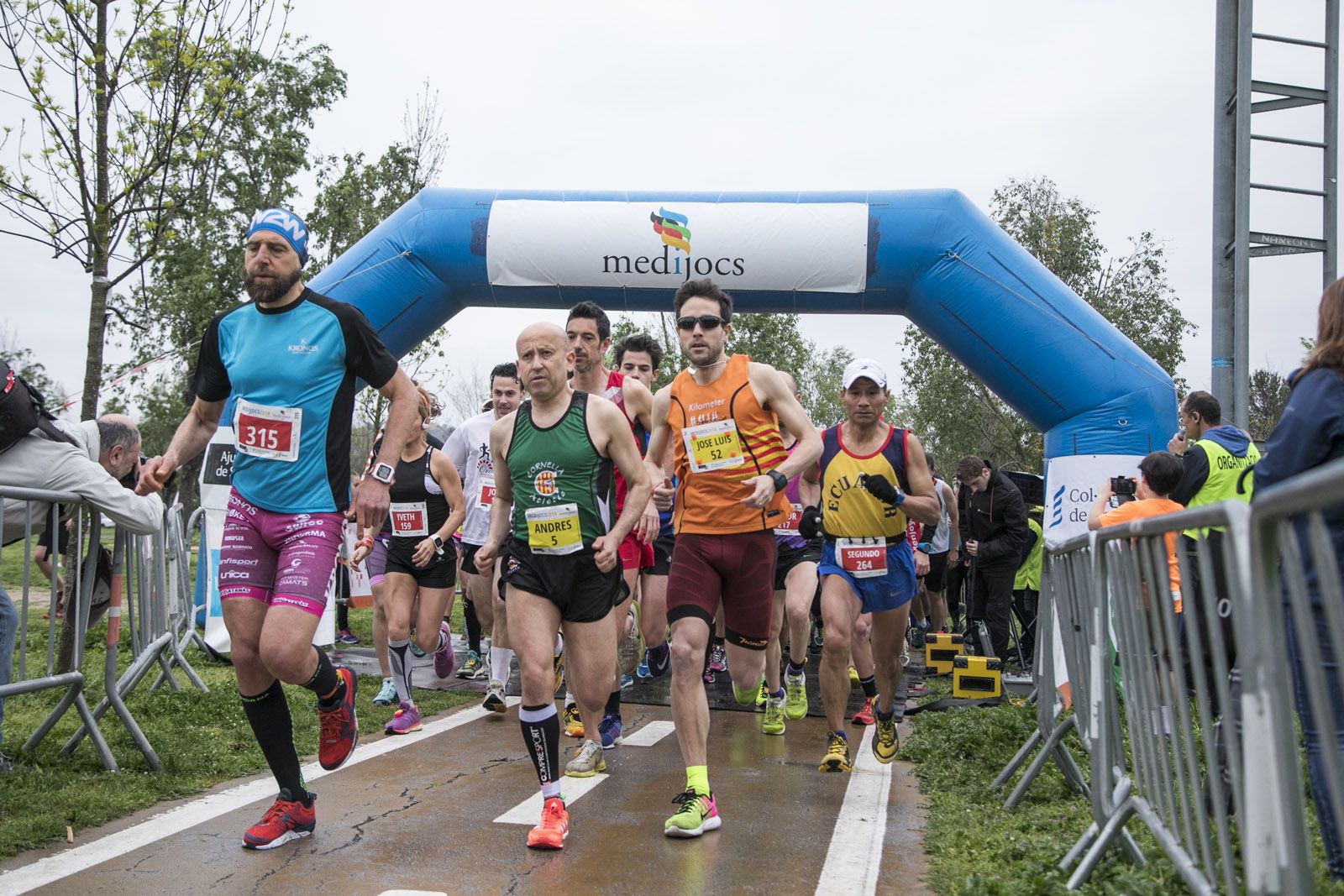 Una edició anterior de la cursa atlètica dels Medijocs. FOTO: Lali Puig