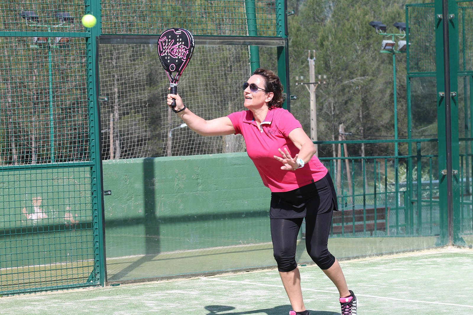 Una edició anterior del Torneig solidari de pàdel Rosaweek al CTN Sant Cugat. Foto: Lali Álvarez