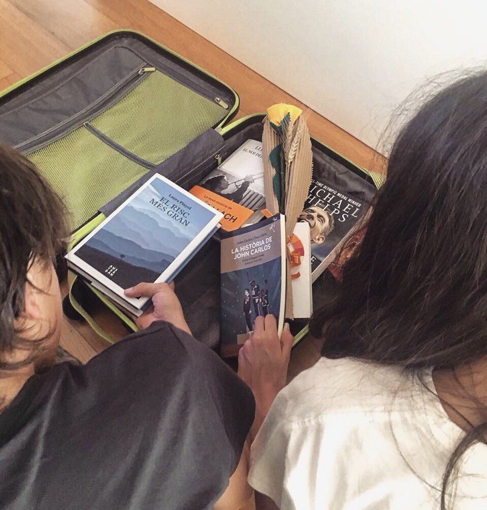 Raül Romeva va viure el Sant Jordi amb la seva família des de la presó d'Estremera FOTO: @raulromeva