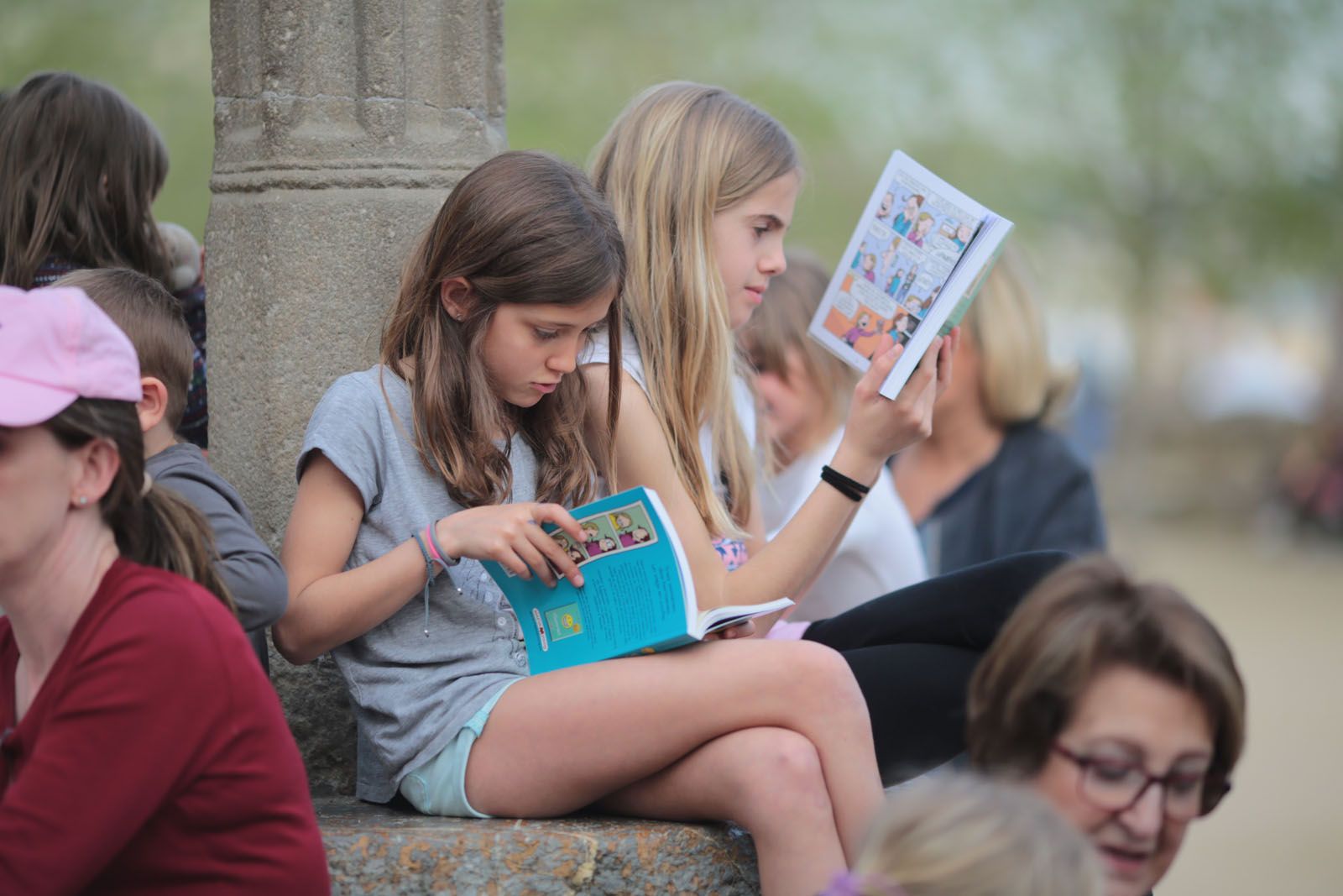 Una edició passada de Sant Jordi a Sant Cugat. FOTO: Artur Ribera