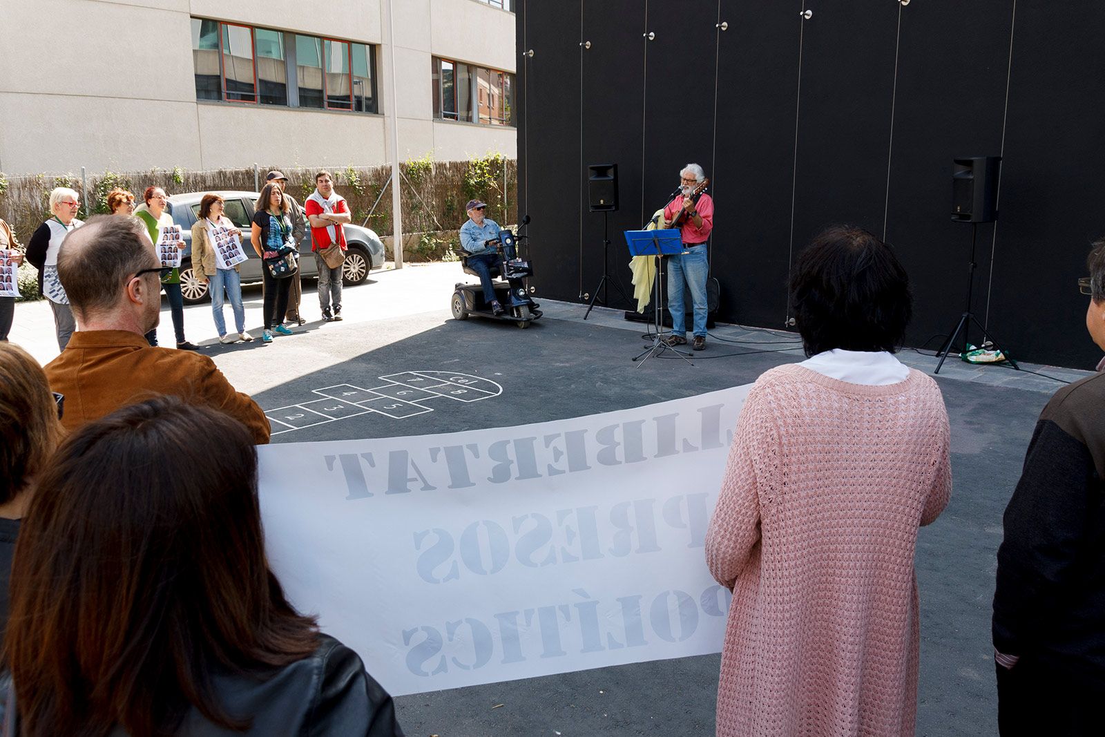 Pere Codó ha donat suport a la concentració d'Adic Sant Cugat. FOTO: Paula Galván. 