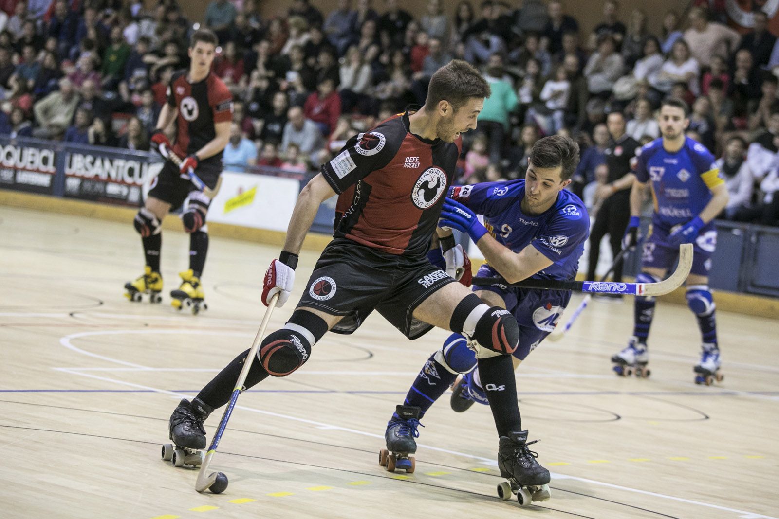 Joan Farnés, en una acció del partit contra el CP Vilafranca. FOTO: Lali Puig