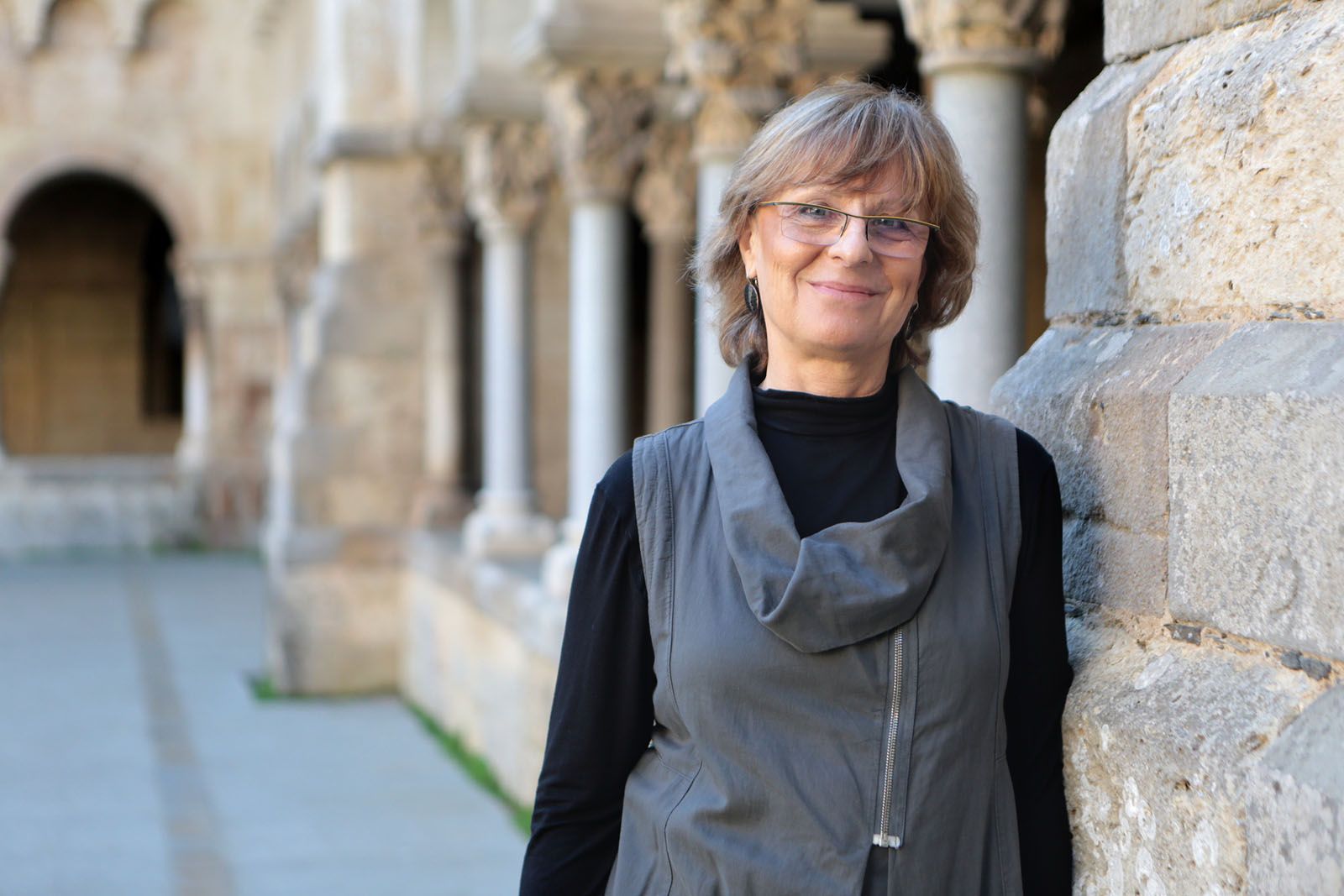 Esther Colls, supervisora de la restauració de l'església del Monestir de Sant Cugat. FOTO: Artur Ribera