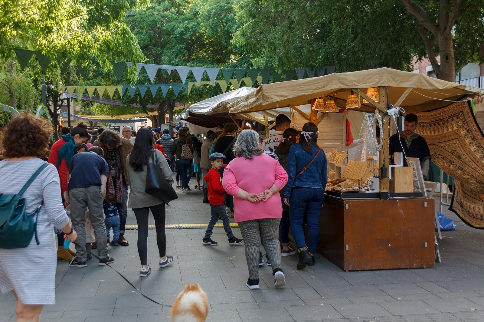 Food trucks i mercat medieval a l'Encabronada 2018. FOTO: Paula Galván