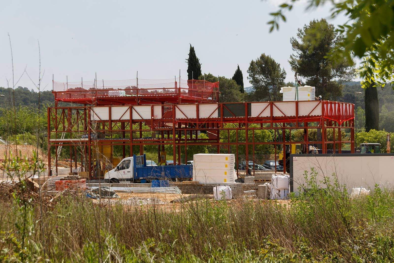 Les obres del nou Viena de Sant Cugat, que s'ubicarà a l'entrada per Cerdanyola FOTO: Paula Galván