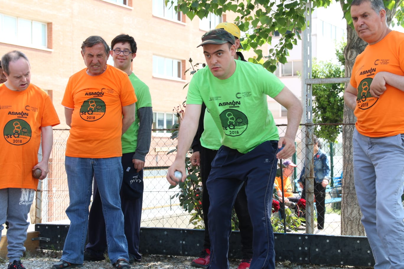 La competició de petanca d'avui als StQlímpics. FOTO: Lali Álvarez