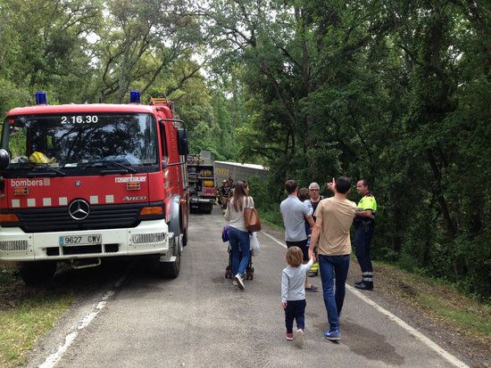 La carretera per anar a Riudarenes, tallada FOTO: ACN